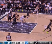 水银泻地!保罗抢断凯尔登反击双手暴力劈扣