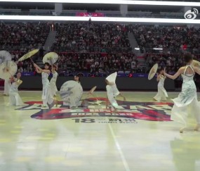 记得去年的苏公堤吗？今年的WCBA全明星啦啦队又会有何精彩表现？