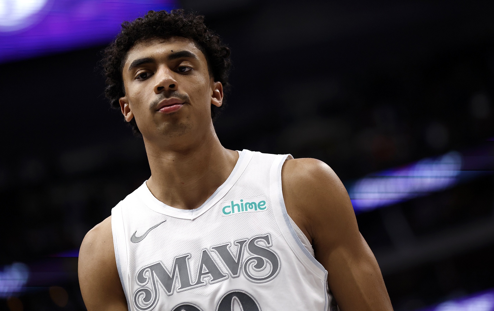 NBA第十期红黑榜:树挪死人挪活 交易后几家欢喜几家愁